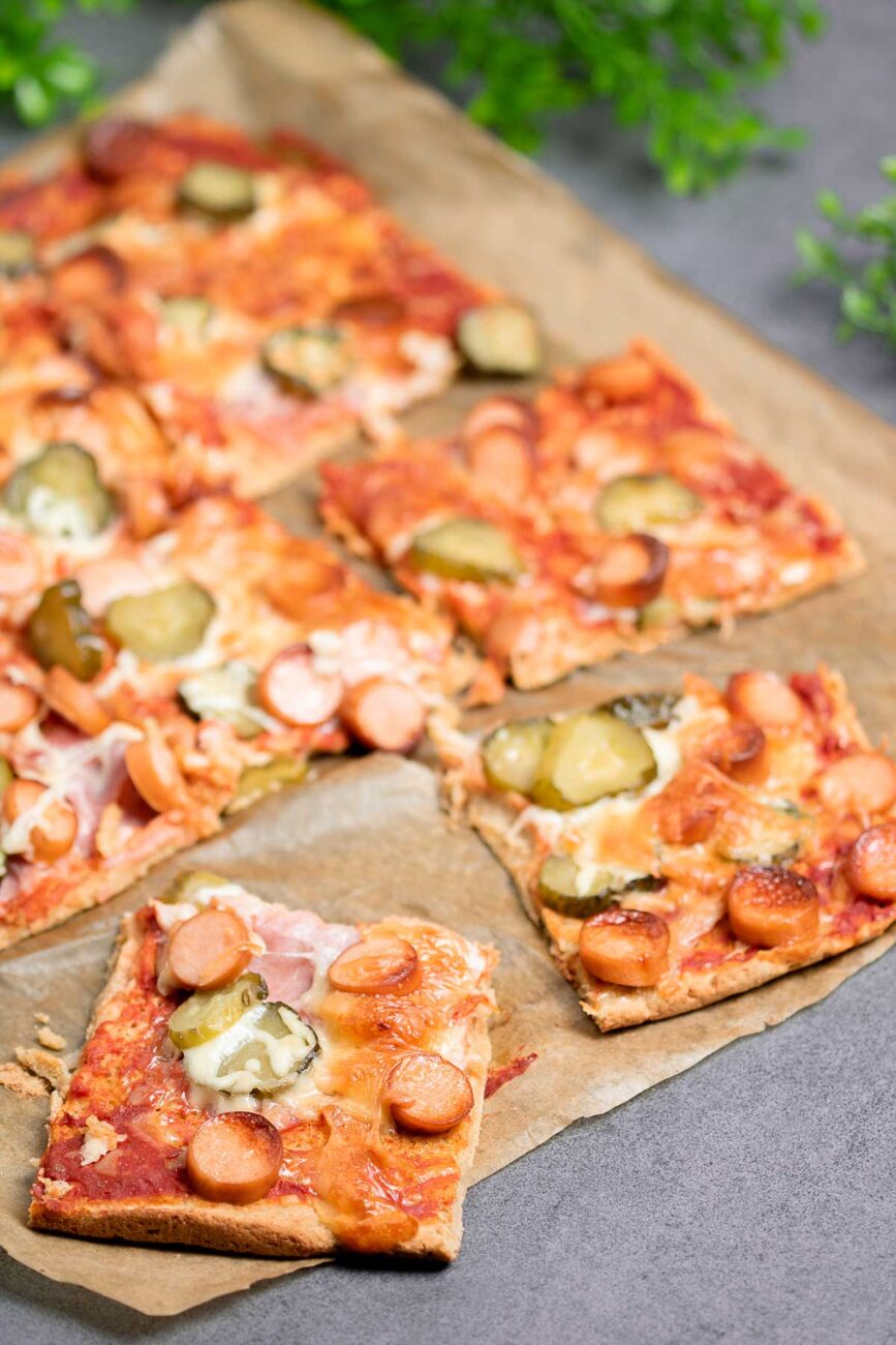 Low Carb Hot-Dog-Pizza - Fastfood geht auch anders!