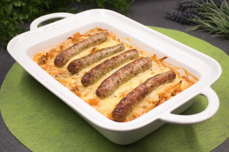 Das Nürnberger Weißkohl-Gratin ist ein leckeres Low Carb Rezept. Das Gericht ist glutenfrei und super lecker!