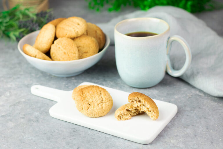 Die Ingwer-Pläzchen sind einfach gebacken und zudem Low Carb.