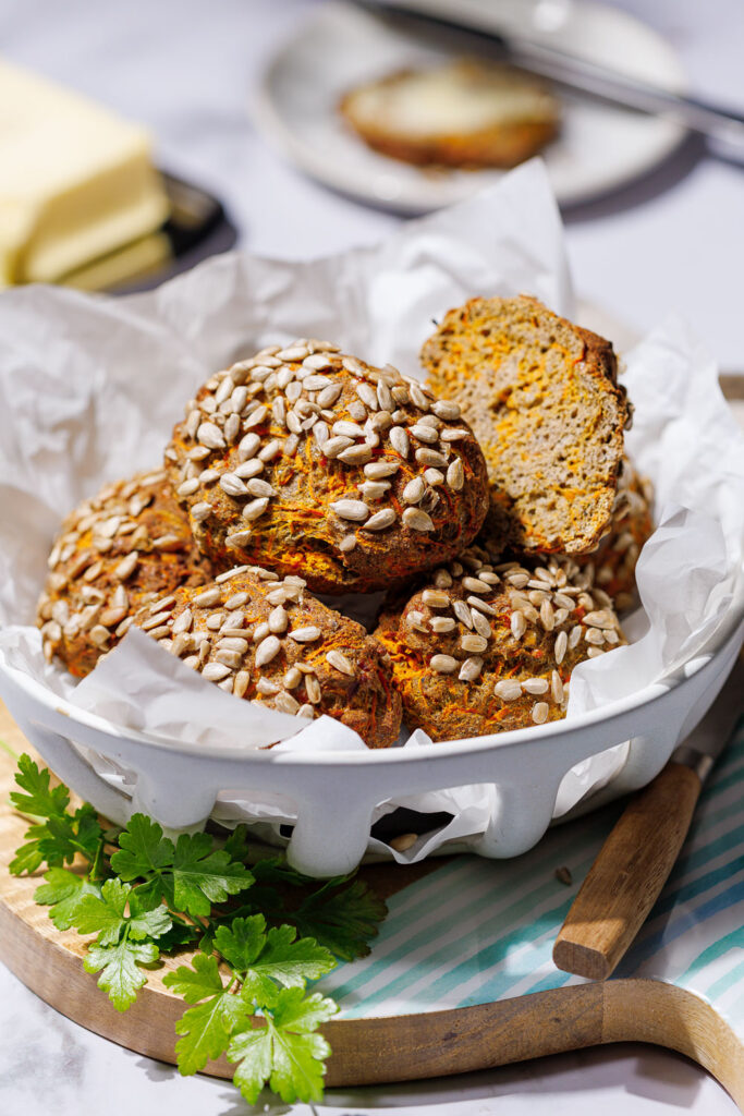 Keto Karottenbrötchen