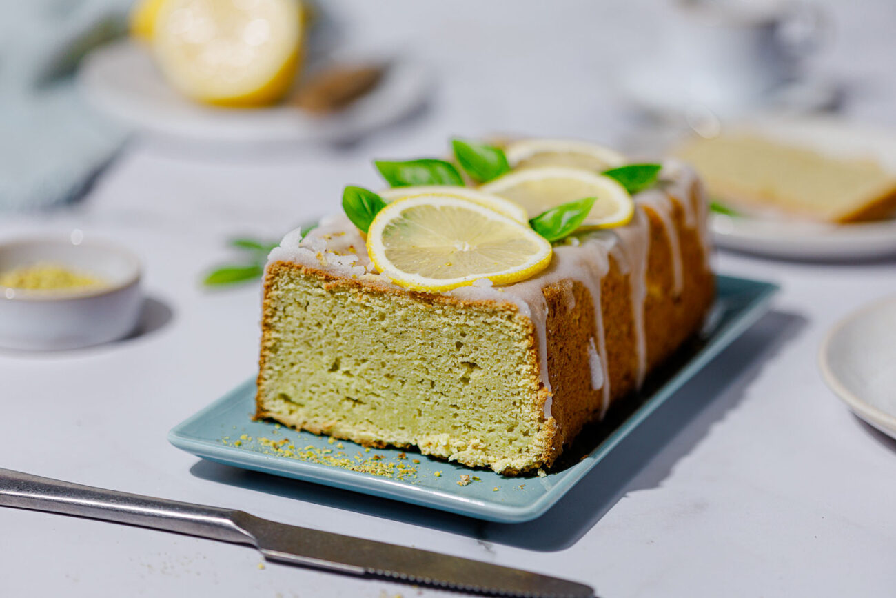 Low Carb Zitronen-Basilikum-Kuchen – Bringe Würze auf den Teller